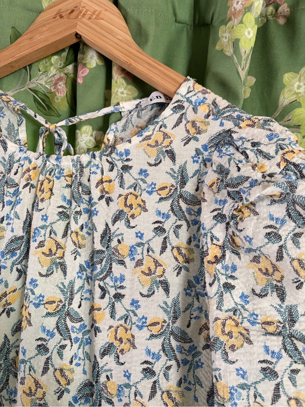 En Saison Floral Puff-Sleeve Midi Dress in Blue, Yellow, Cream - Picture 7 of 8